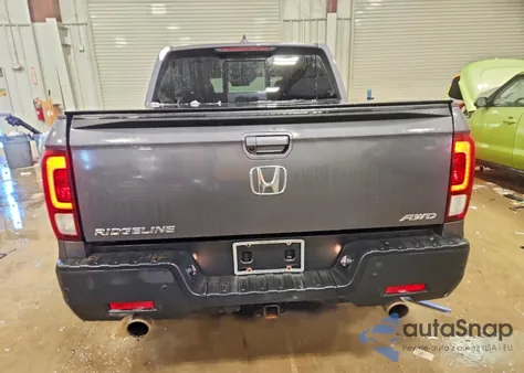 2023 Honda Ridgeline Rtl-E z USA, uszkodzony, nr VIN 5FPYK3F72PB009336